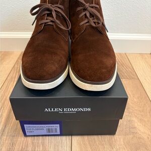 Allen Edmonds Men's Carson Hybrid Chukka Boots - Polo Brown Suede